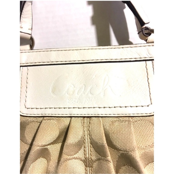 Coach Tan Signature print Tote Bag - Picture 8 of 9